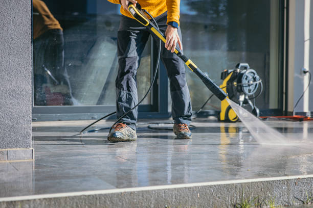 Why Choose Our Certified Pressure Washing Experts for Your Project Needs in Ocala, FL?